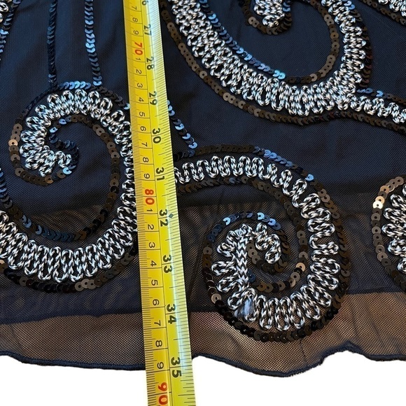 IN Out Sequin Sleeveless Dress EUC - Picture 7 of 11